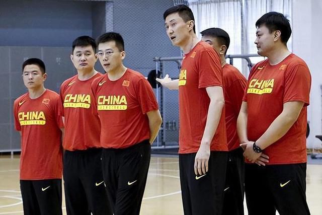 怪不得咱这一路畅通无阻，合着是狼群在给咱开路啊？哈哈，几百里眠牛山，别的客商进来就是死路一条。